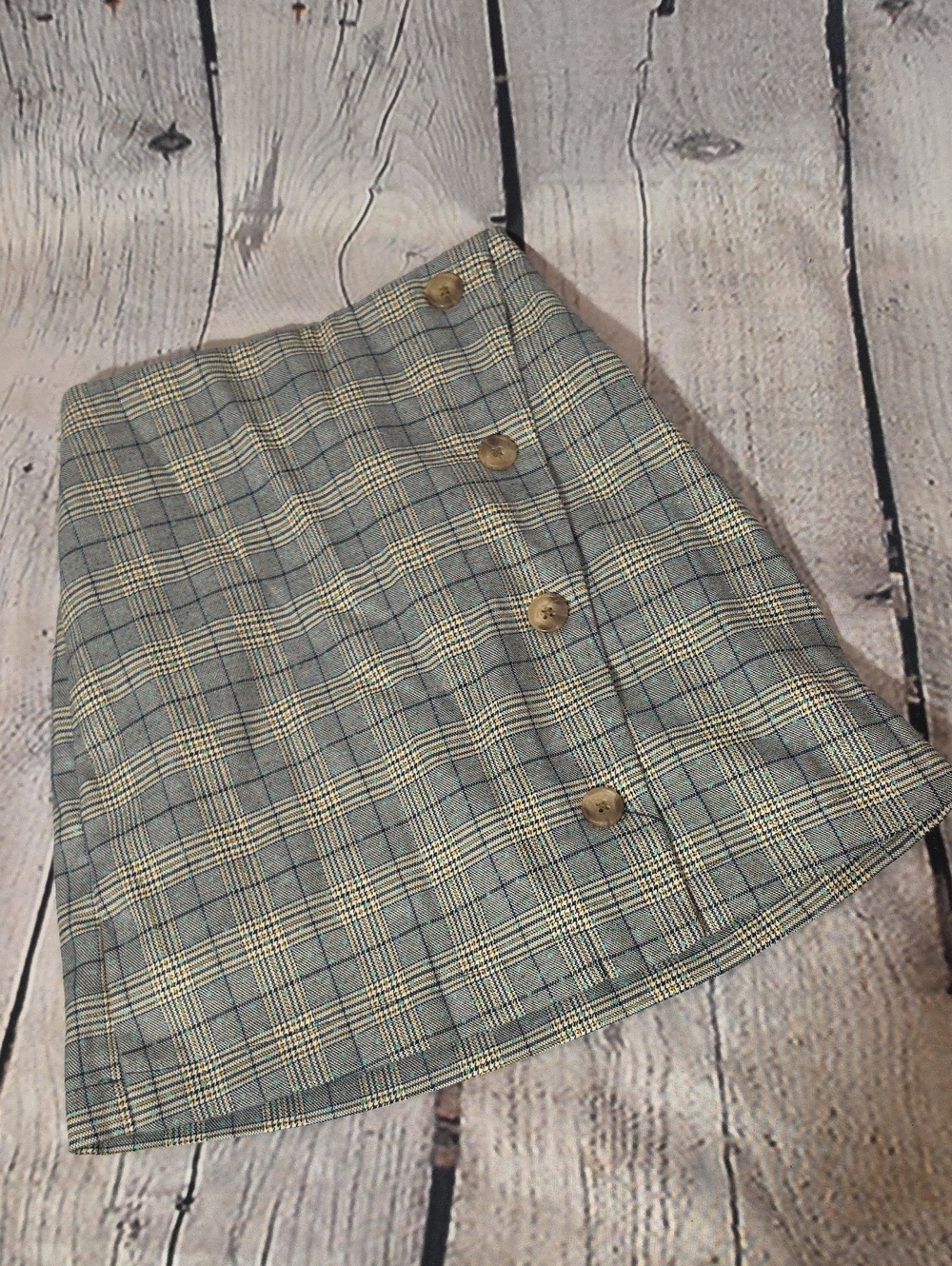 kidpik Plaid Button-Front Mini Skirt in Gray and Cream